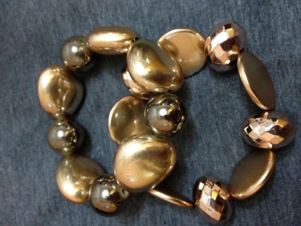 Pulseiras metalizadas